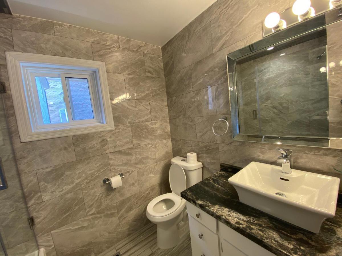 Yonge And Finch Subway !Q Spacious & Quiet Private Bdr With Shared Bathroom Toronto Eksteriør bilde